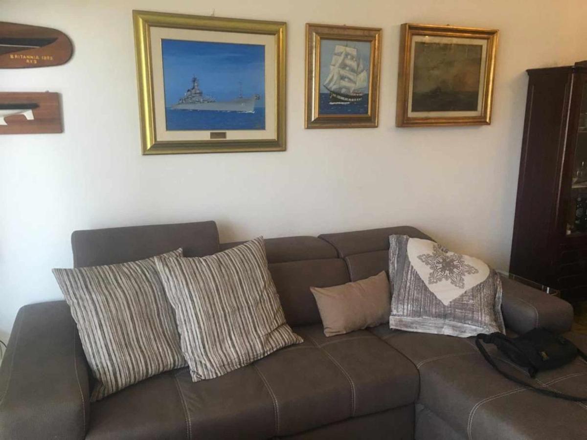 Apartment Betti 21 *